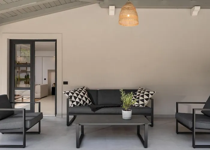 Βίλα Modern Molindrio With Pool In Πόρετς