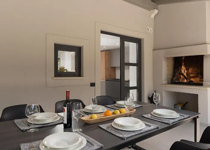 Βίλα Modern Molindrio With Pool In Πόρετς